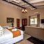 Bushbaby Valley Lodge