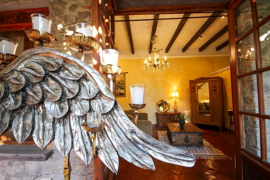 Mansion San Miguel