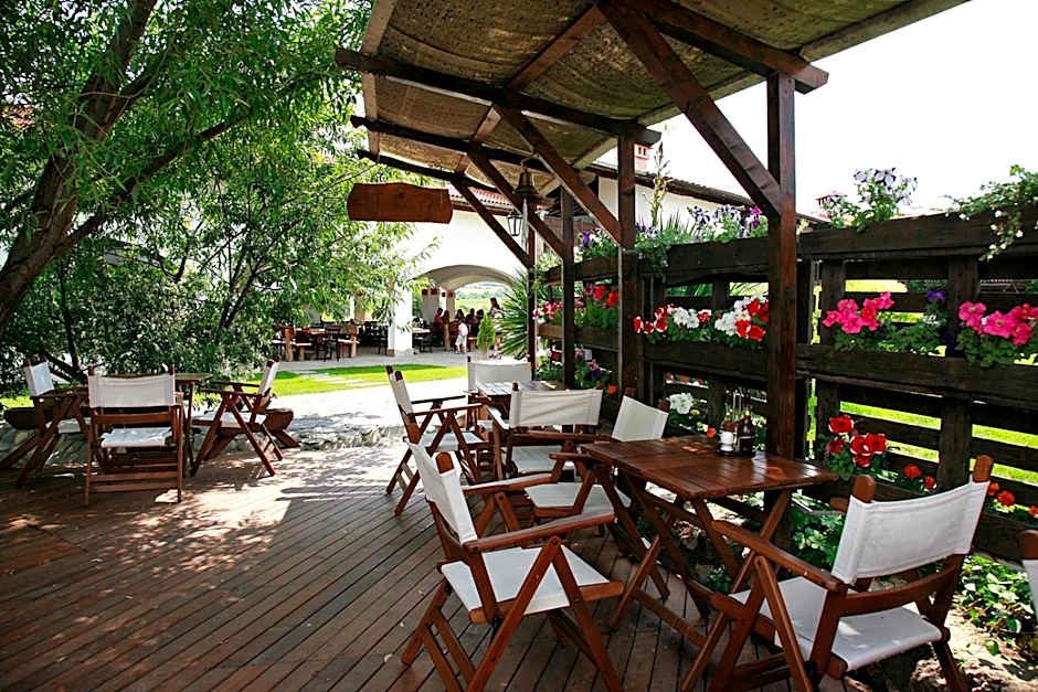 Wine & Spa Complex Starosel