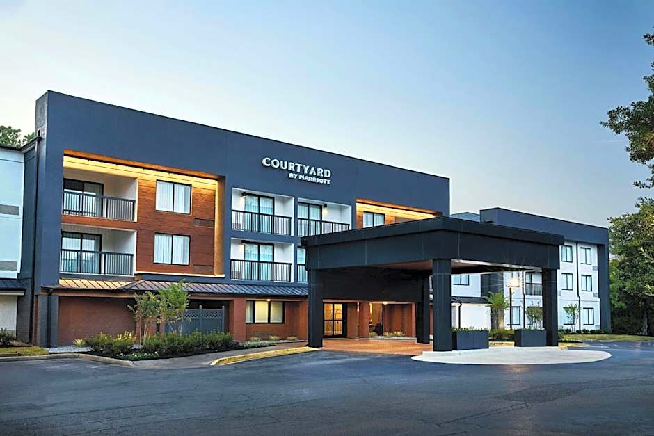 Courtyard by Marriott Memphis Germantown