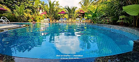 Little India Beach Cottages