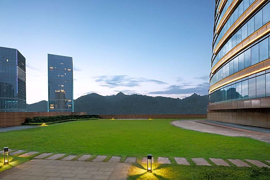 Xiangxi Crown International Hotel