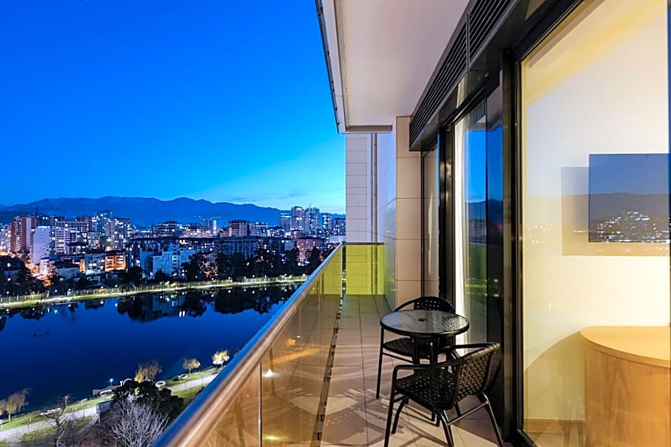 MiraMar Luxury Residences