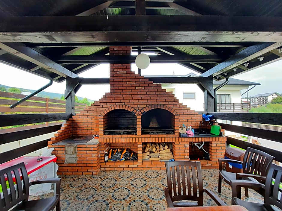 Sat de Vacanta Martisorul Cacica