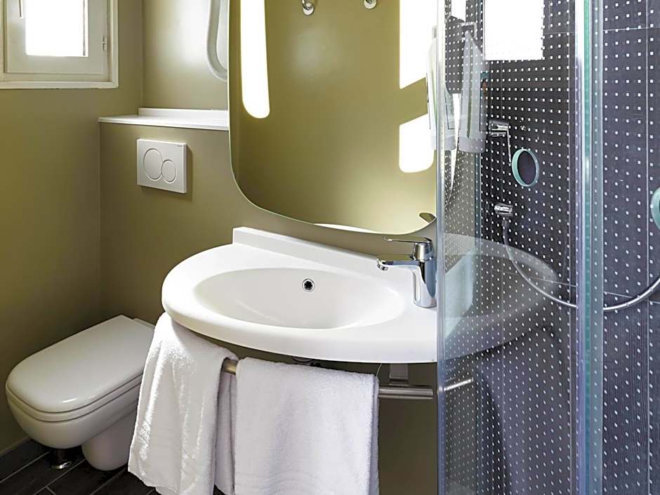 ibis Marne la Vallee Champs