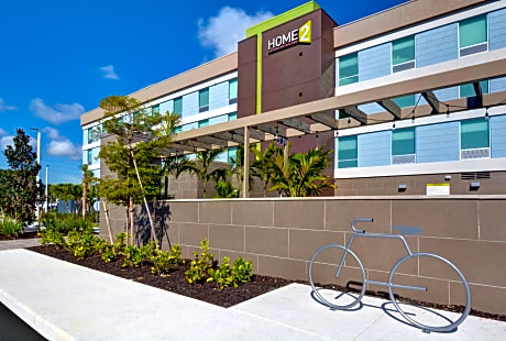 Home2 Suites by Hilton Fort Myers Colonial Blvd