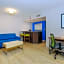 Holiday Inn Express Milwaukee - West Medical Center By IHG
