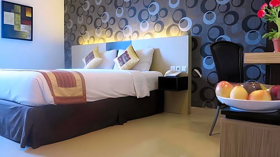 Jolin Hotel Panakkukang by LIFE
