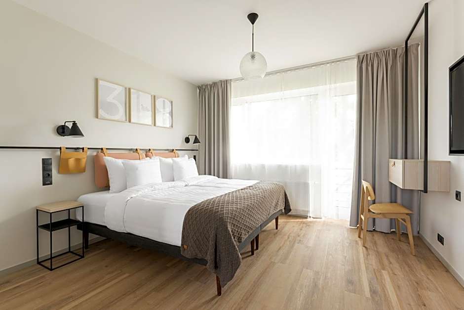 Oru Hub Hotel Tallinn - Handwritten Collection