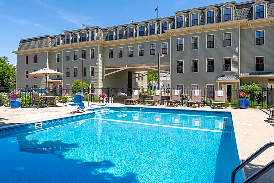 Bar Harbor Grand Hotel