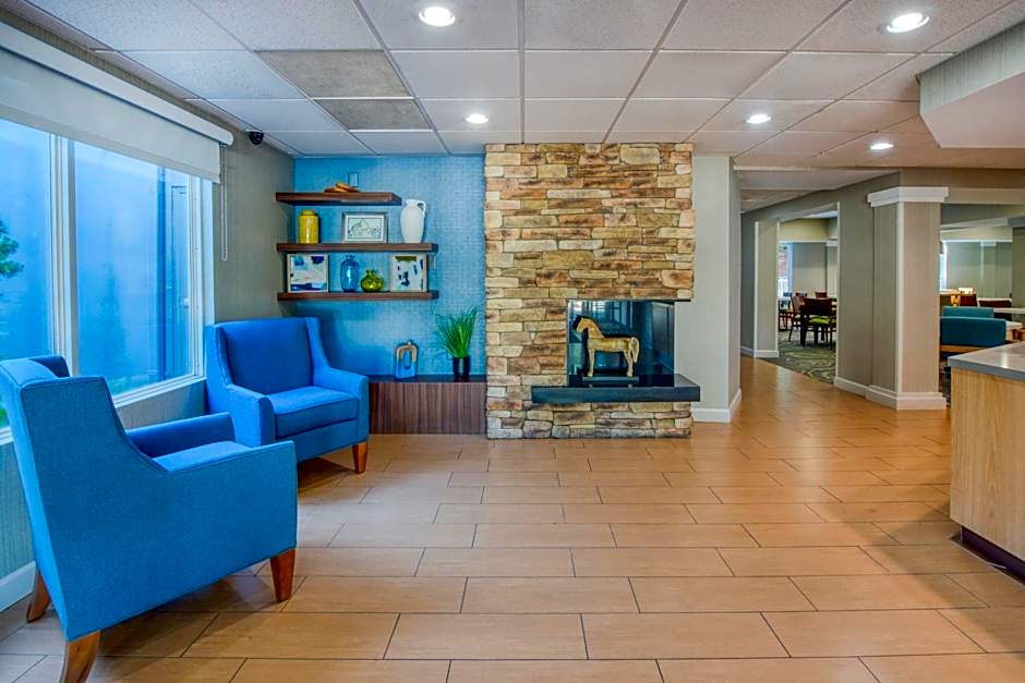 Fairfield Inn & Suites by Marriott Raleigh Crabtree Valley