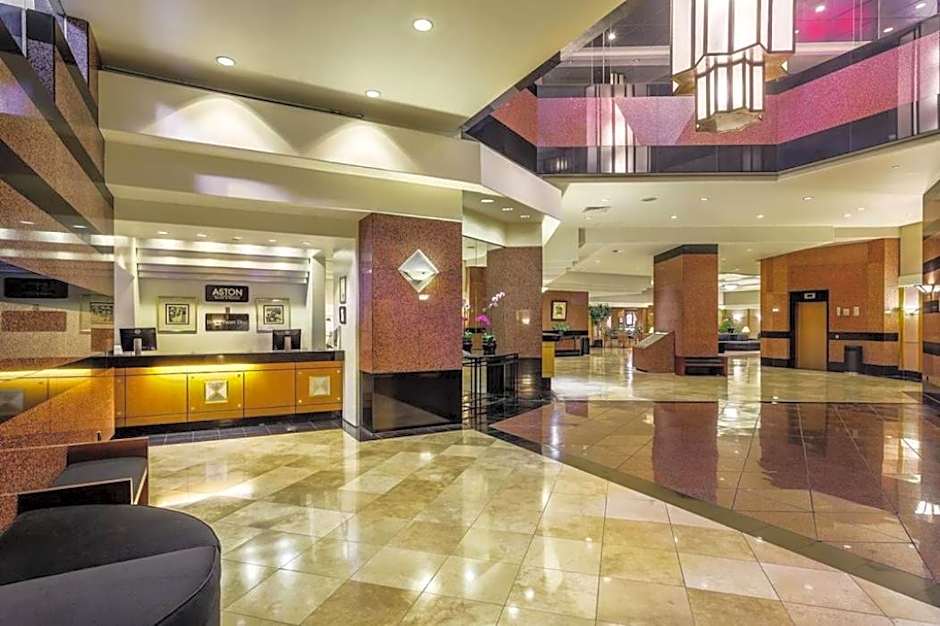 Executive Hotel Suite Downtown Free Parking