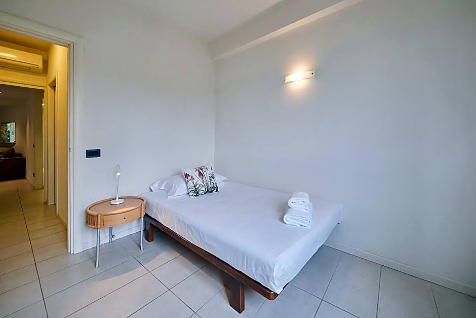 Front Lake Apartment Bardolino