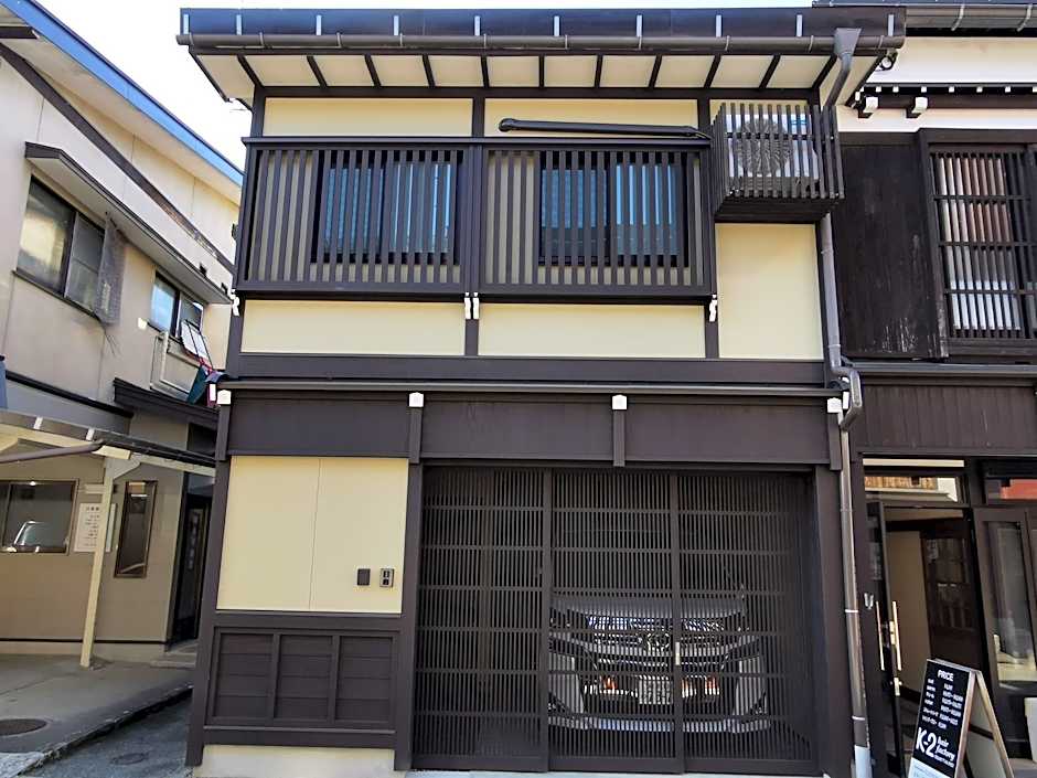 Hida Takayama's Town House