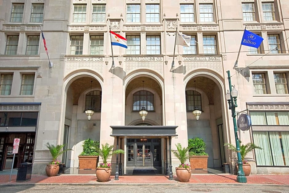 Hilton New Orleans/St. Charles Ave. French Quarter Area