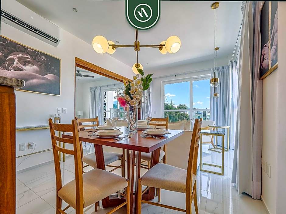 Great Design 1BR Condo - Rooftop pool