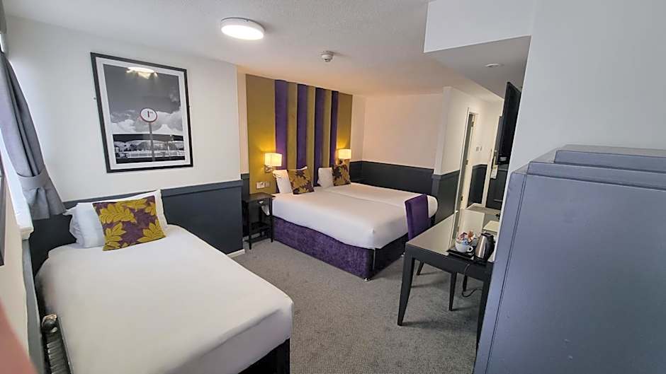 The Sir Thomas Hotel