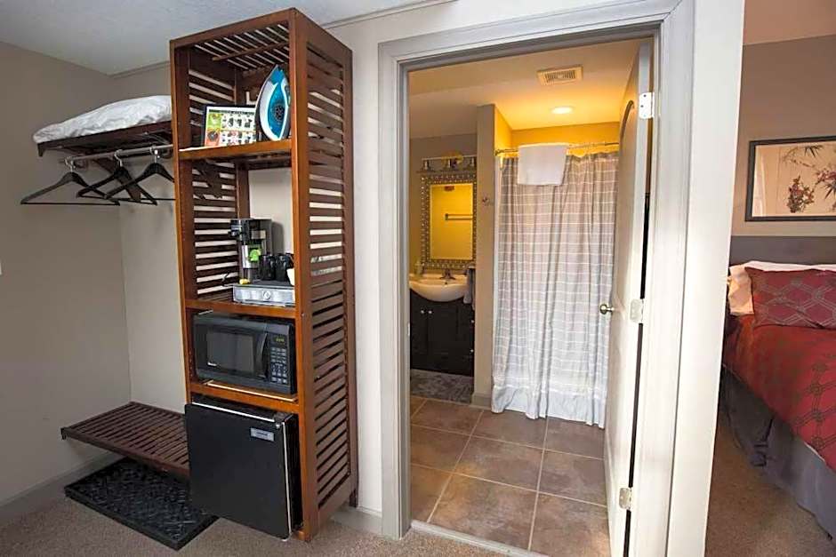 Dodici Night Suites