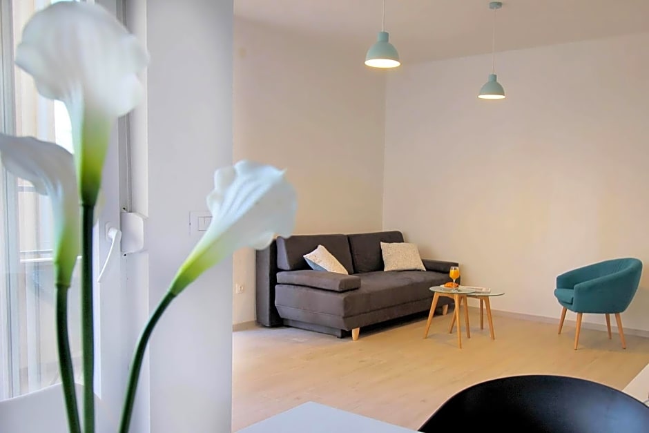 Bacan Family Apartments