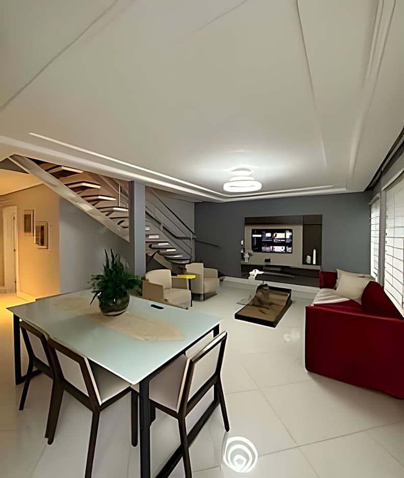 Casa Ampla - Climatizada - Piscina-Aerea gourmet para ate 20 pessoas