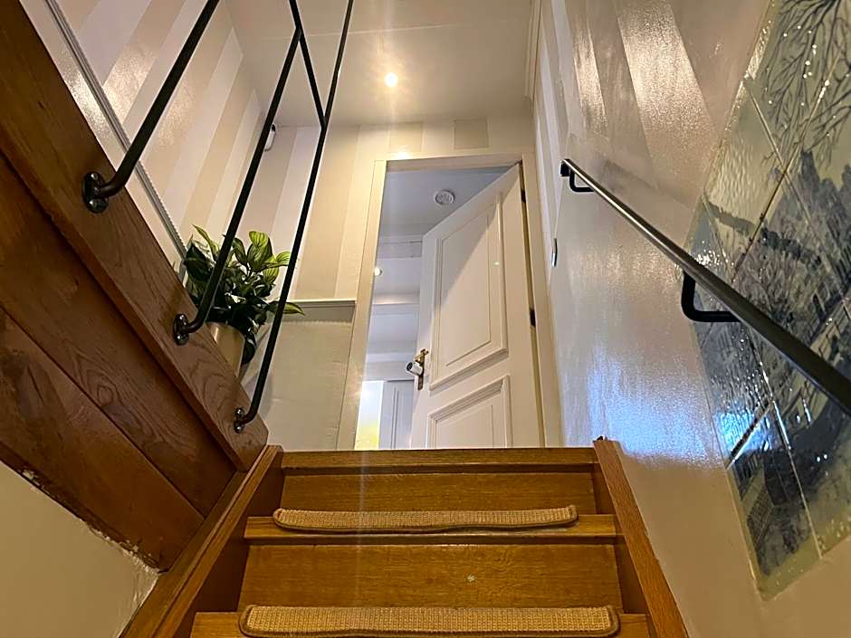The smallest hotel in Amsterdam