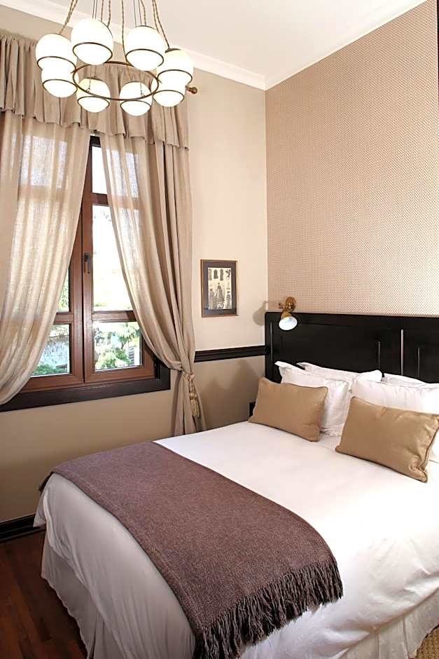 Hotel Boutique Castillo Rojo