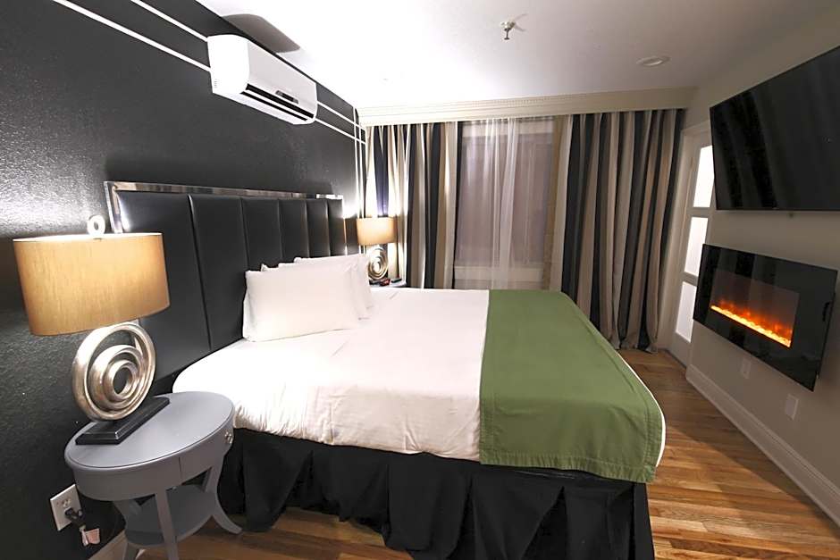 Hyde Park Hotel