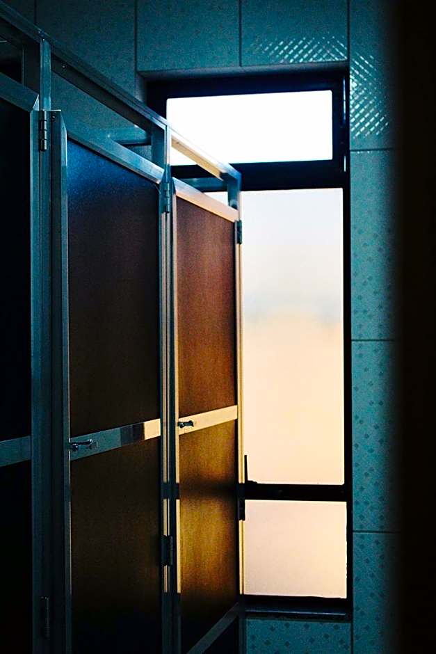 Paradise Hostel e Flats