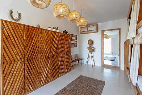 Bed in 6-Bed Mixed Dormitory Room