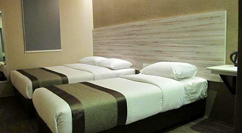 Hotel Austin Paradise - Taman Pulai Utama