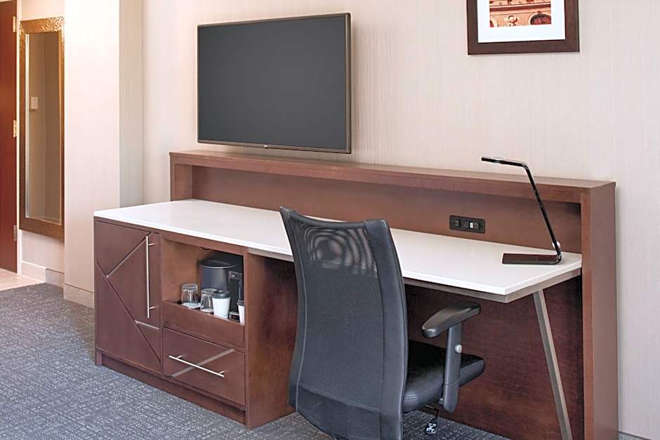 Courtyard by Marriott Seattle Sea-Tac Area