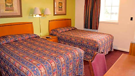Double Room with Two Double Beds - Non-Smoking