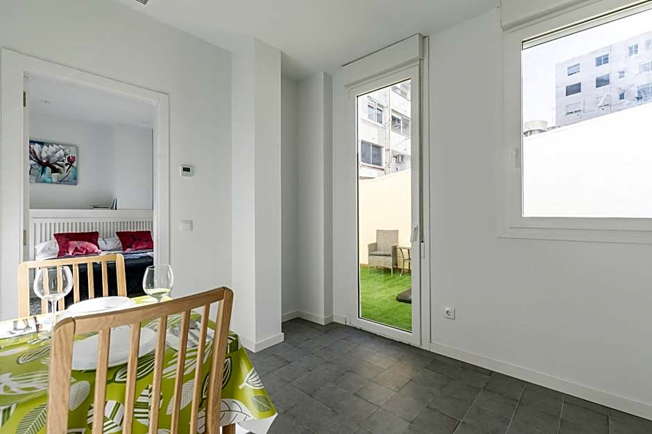 Gorgeous Apt with a Large Private Terrace