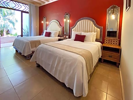 Junior Suite with 2 Double Beds
