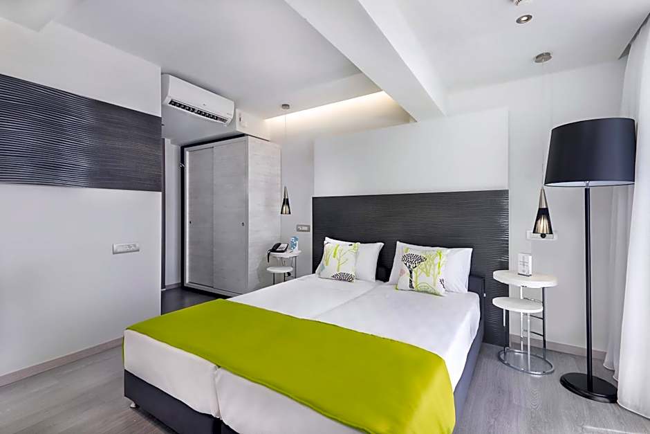 Semiramis City Hotel