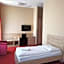 Hotel Stardust