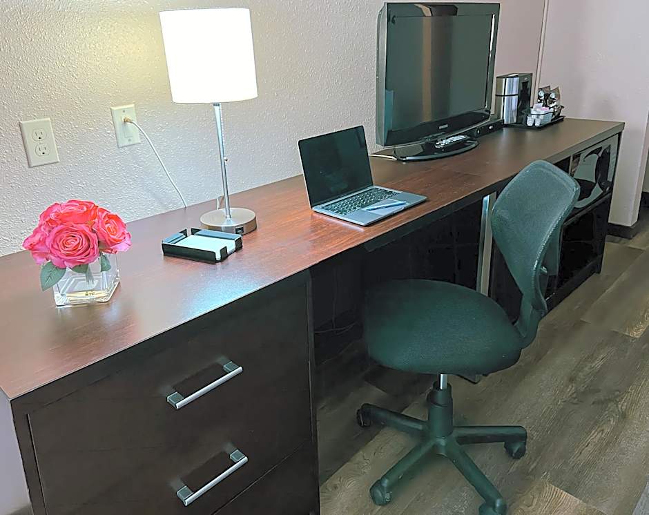 Coast Swift Current Hotel