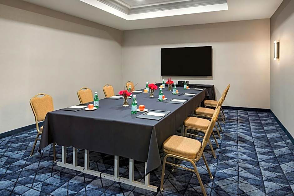Courtyard by Marriott Sacramento Cal Expo