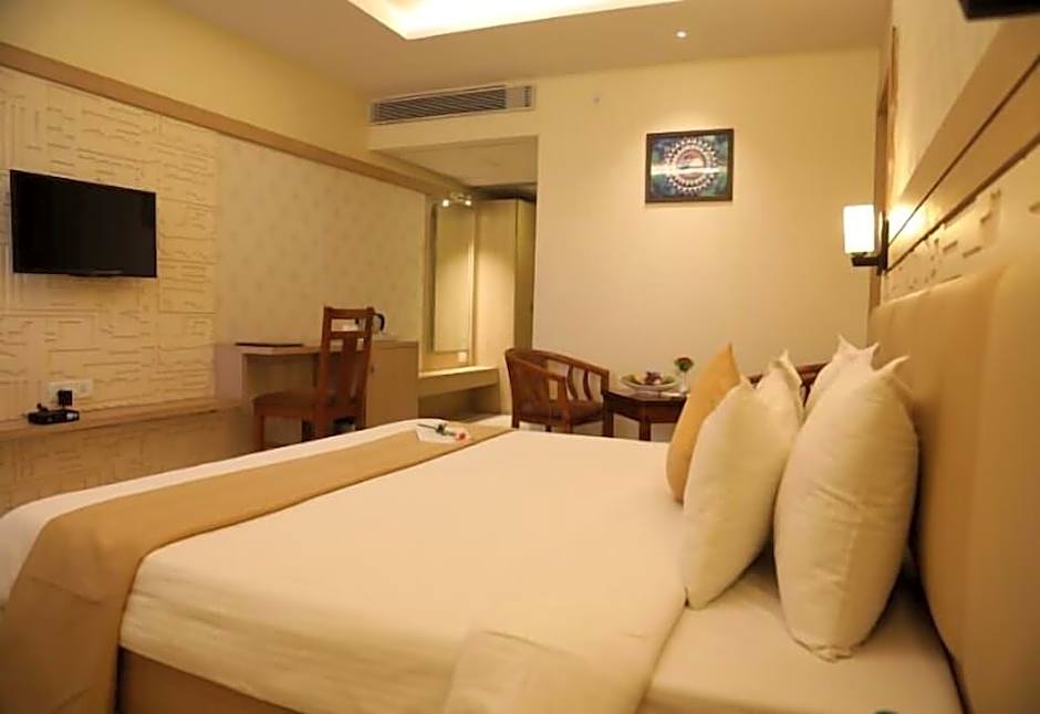 Hotel Kanha's Palm Springs, Bhopal