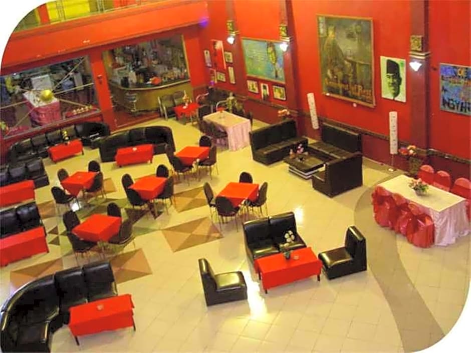 Hotel Santana Syariah by ZUZU