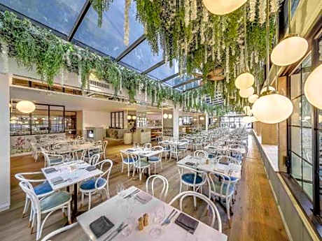 Mercure Brisbane King George Square Hotel