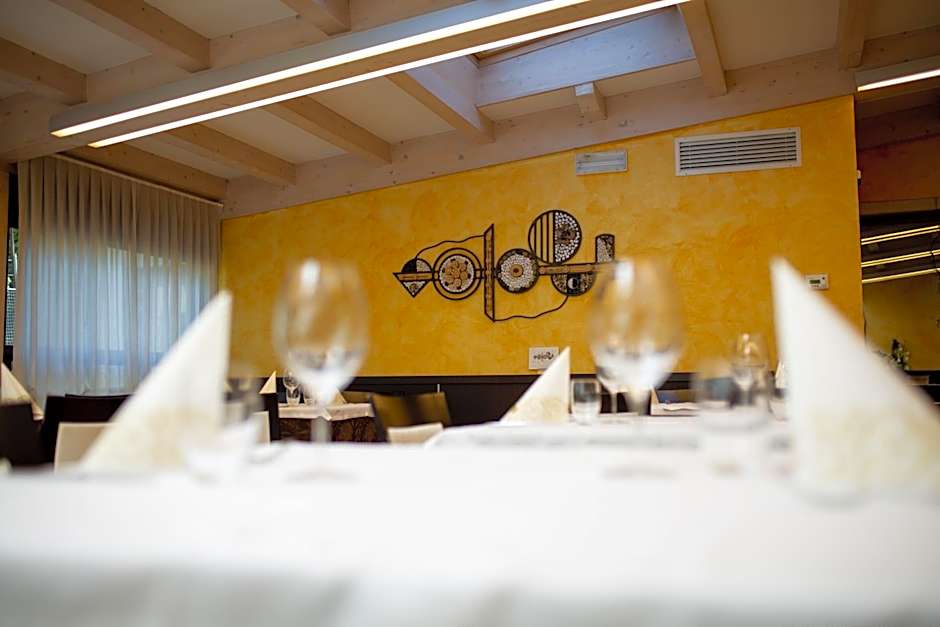 Hotel Ristorante Alla Nave