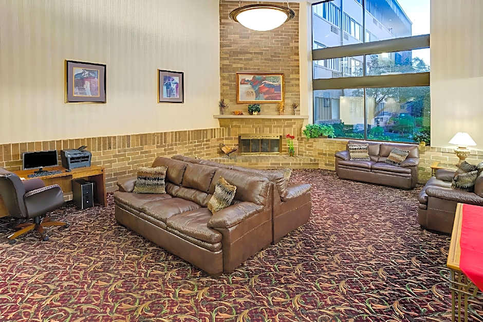 Holiday Inn Indianapolis - Airport Area N By IHG