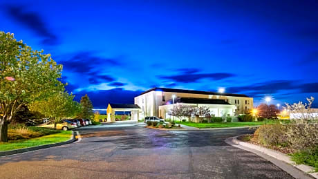 SureStay Plus Hotel by Best Western Cheyenne