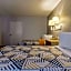 Motel 6 Hayward, CA- Silicon Valley Gateway