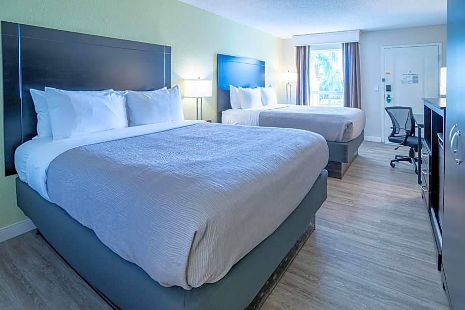 Quality Inn Palm Beach International Airport