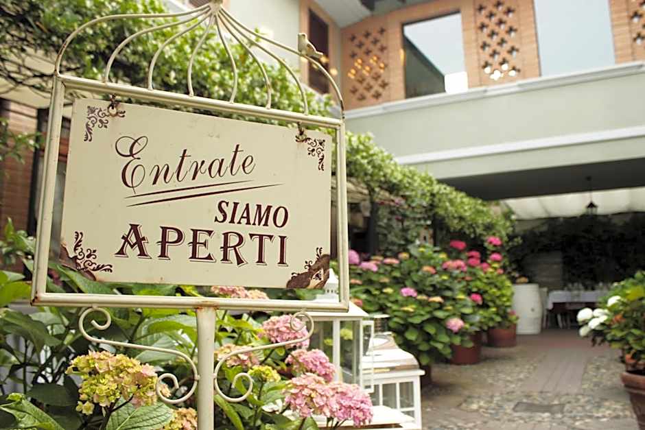 Albergo & Ristorante Selvatico