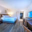 Hotel International