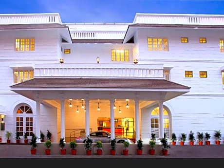 Hotel Luciya Palace