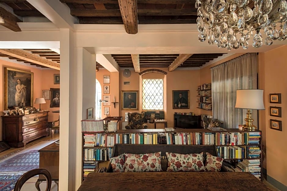 Al Porto Di Lucca B&B
